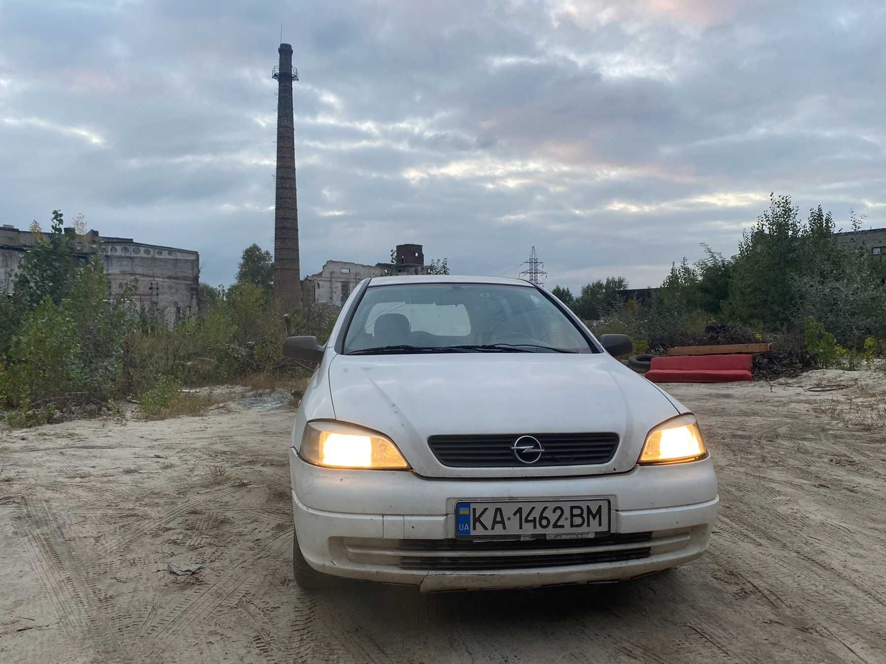 Opel Astra Автомобиль