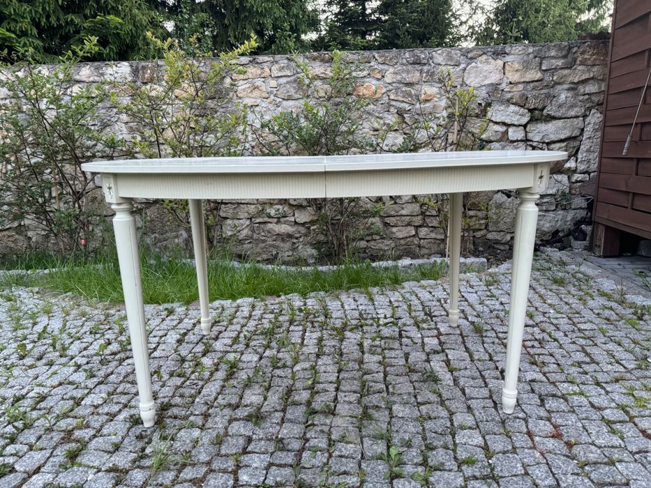 Stół owalny biały styl prowansalski zdobiony rozkładany Ludwikowski