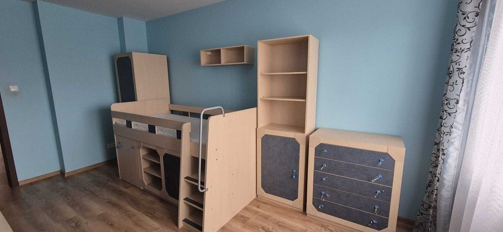 zestaw mebli do pokoju dziecięcego, łóżko, szafa, biurko, szafki