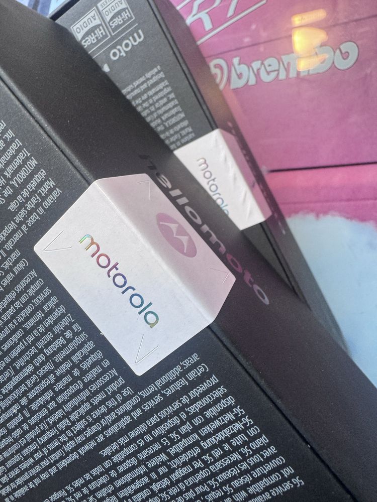 NOWY smartfon Motorola EDGE 50 Ultra 16/1TB 5G sklep GWARANCJA 3kolory