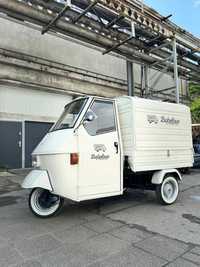 Piaggio Ape Prosecco Van