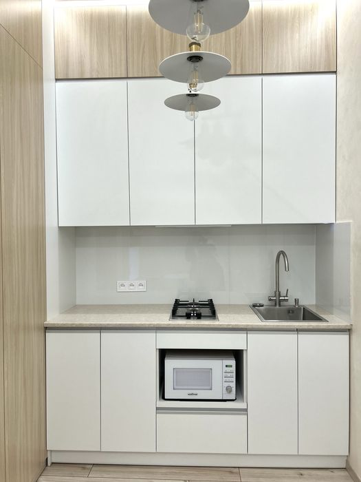 Комерційна(Янова)оренда 1 кімн.квартиру в центрі Кривого Рогу