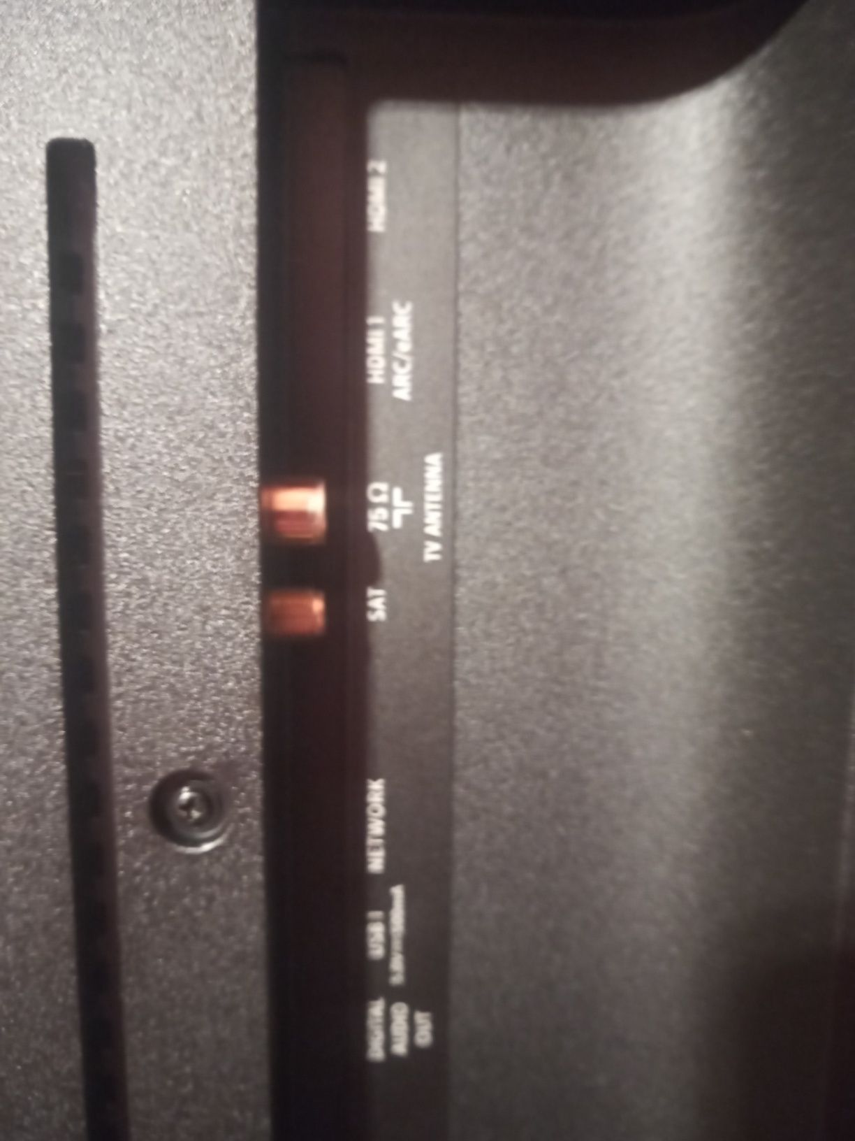 Sprzedam telewizor smart tv55cali z uszkodzoną matrycą model 55PUS7556