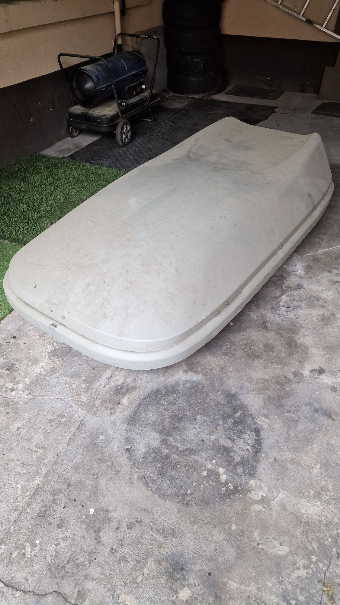 Box samochodowy dachowy