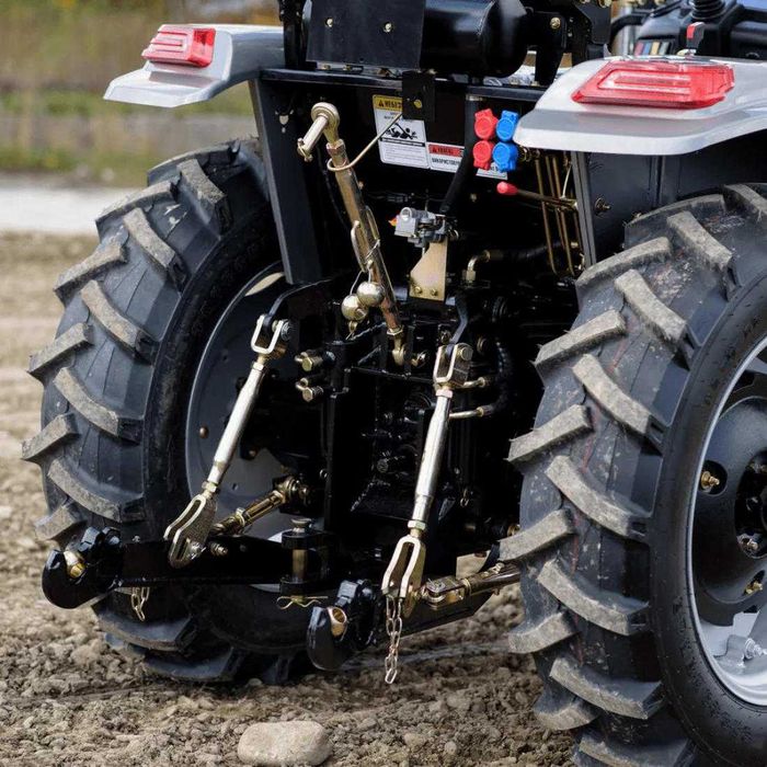 Мінітрактор СКАУТ ТЕ-504 з дашком на 50 сил (АКЦІЯ - 9099$ )