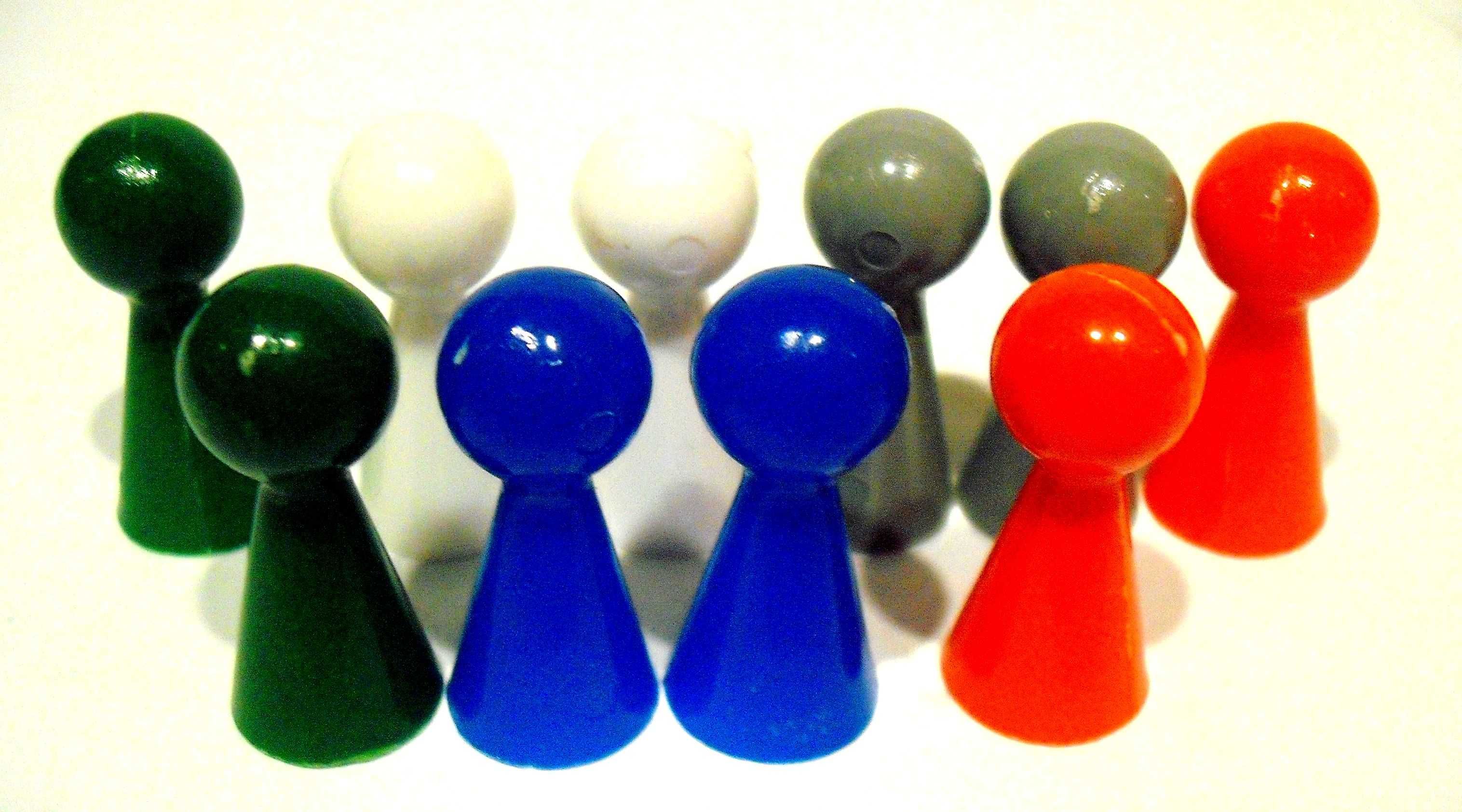 25 Pinos para jogos antigos mais um dado