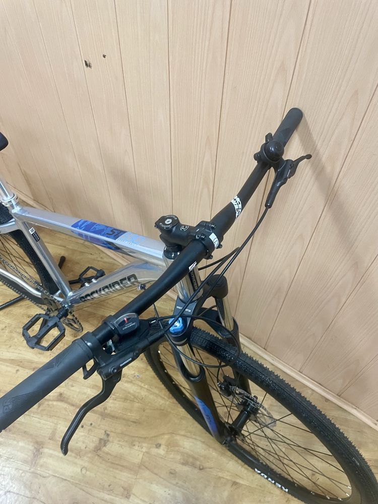 Bicicleta rockrider st530