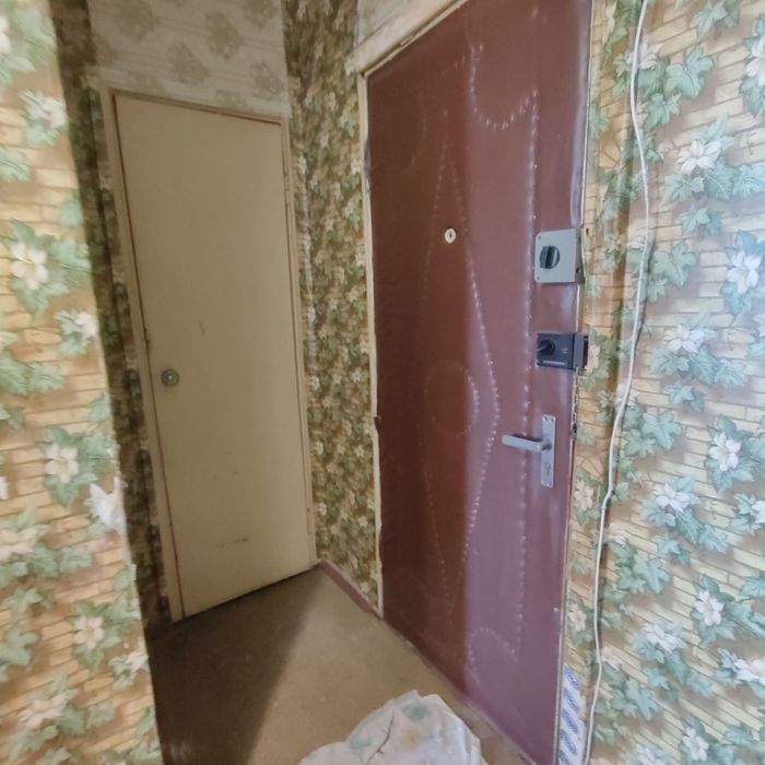 Повноцінна квартира в Юзр.