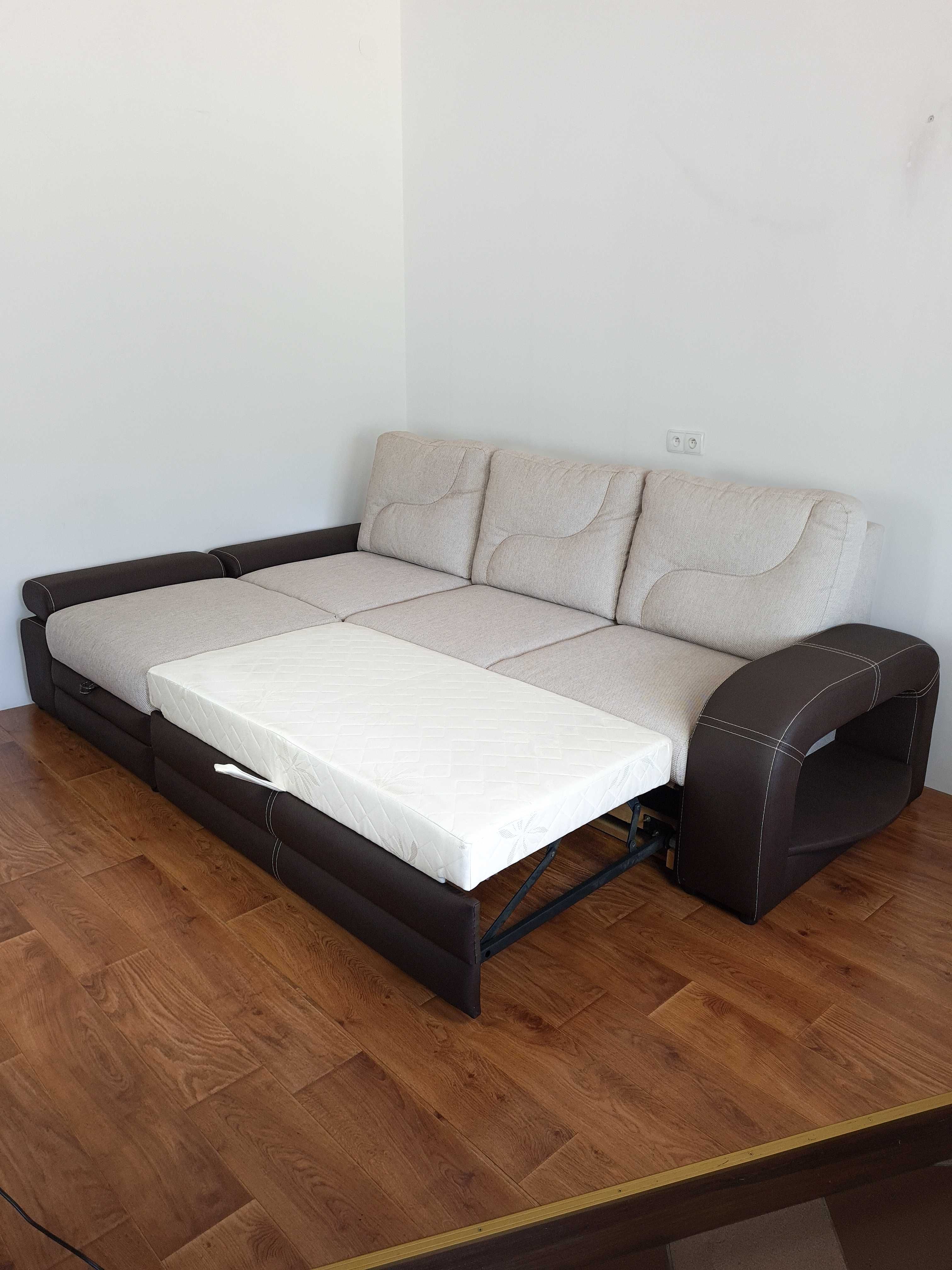 Narożnik z funkcją spania i pojemnikiem materiał + eko skóra - Nowy