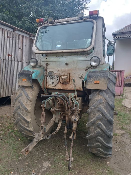 Продам трактор Юмз