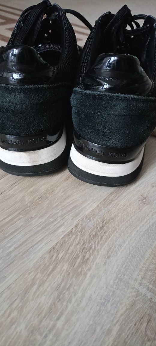 Adidasy czarne MK