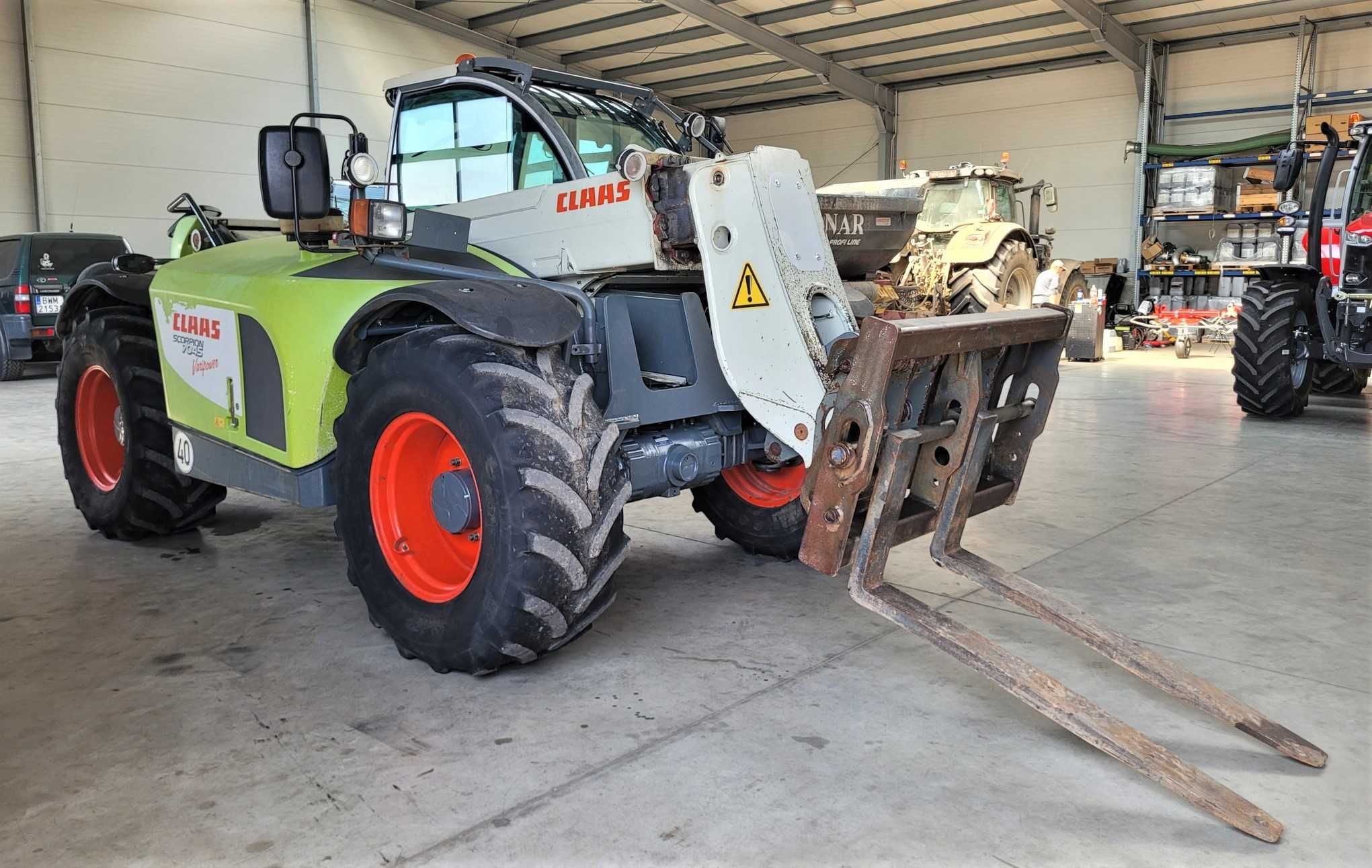 Ładowarka teleskopowa CLAAS Scorpion 7045 , Kramer