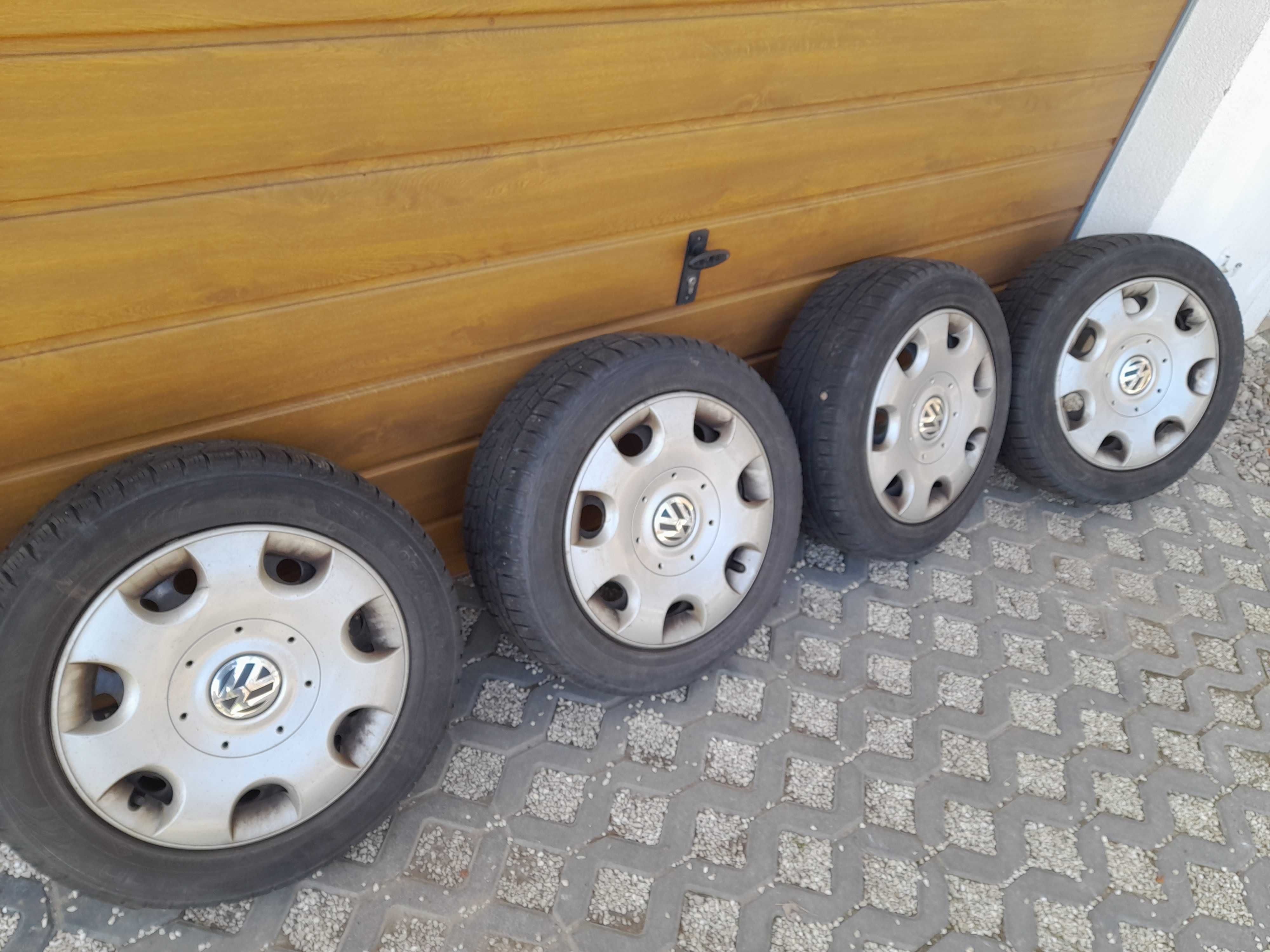 Kola  vw Touran 16