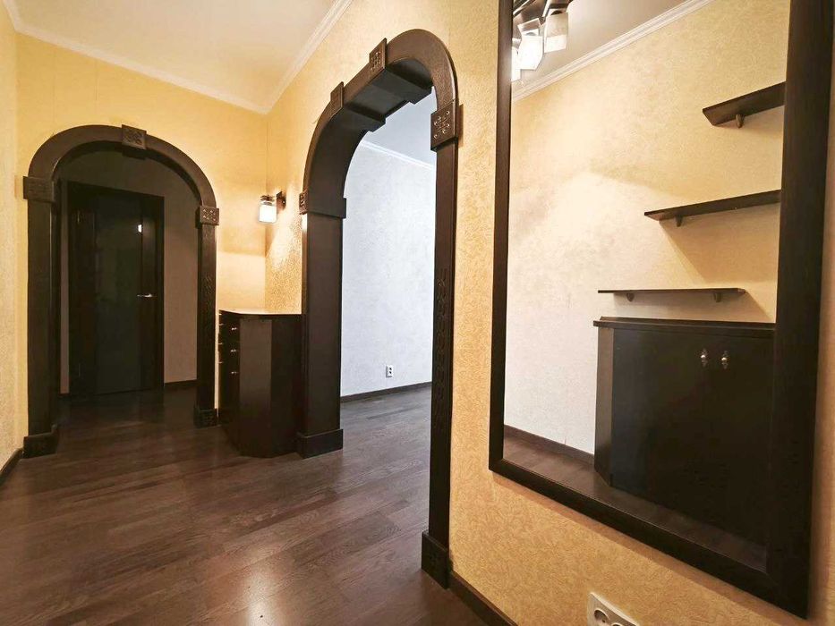 3 кімнатна квартира 66 м2, з ремонтом. Центр міста р-н Градецький (SP)