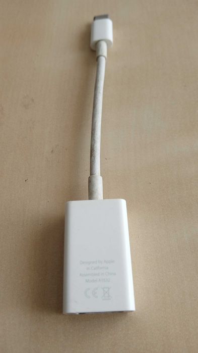 Apple adaptador usb-c para USB