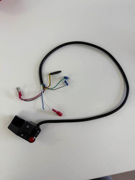 Części Yamaha Aerox Yasuni Stage6 Polini Malossi Zacisk rama sztyca