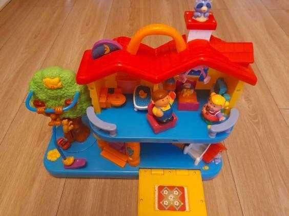 Odkrywczy domek DUMEL