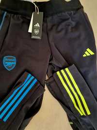 Nowe Oryginalne Arsenal Londyn Adidas spodnie 23/24 roz S