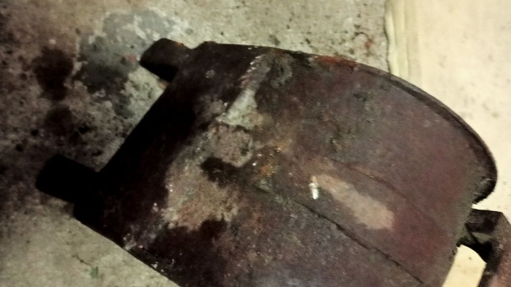 Łyżka do kopania średniej wielkości nie przetarta z szbkozlanczem