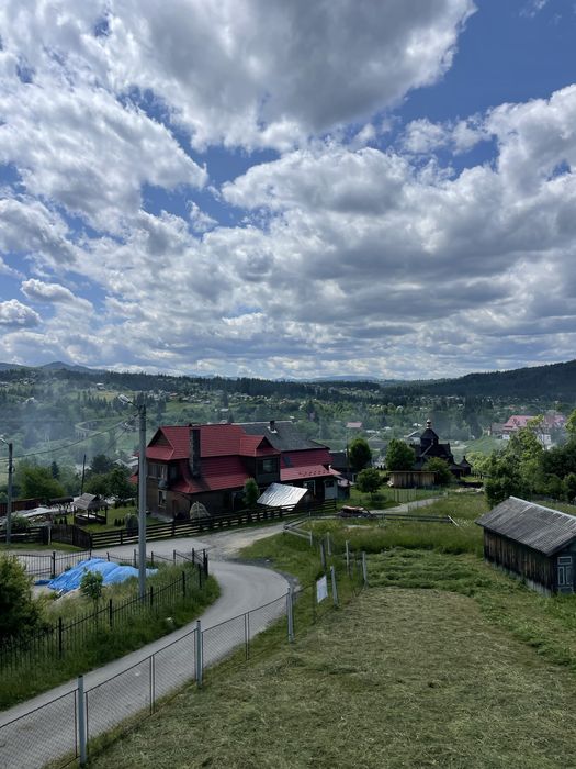 Здається котедж «Секвоя»