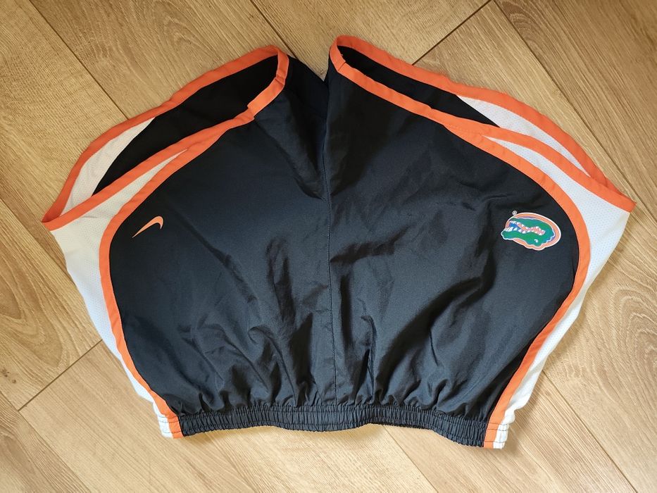 Spodenki joggingowa Nike. Damskie M.