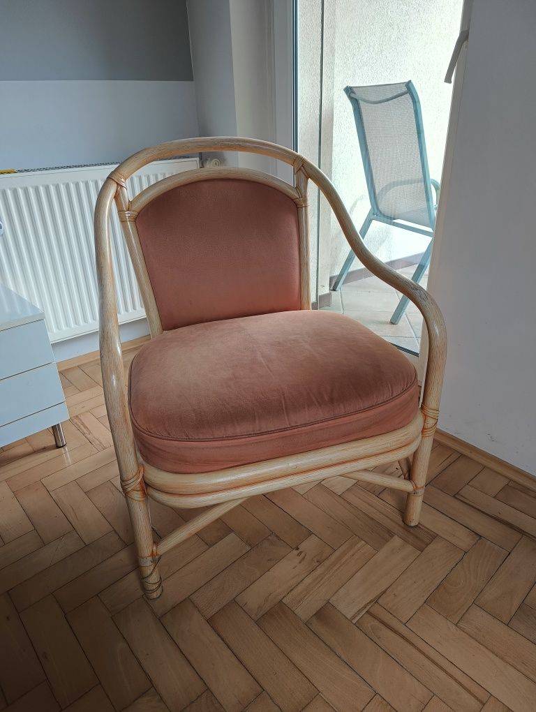 Fotel rattanowy tapicerowany