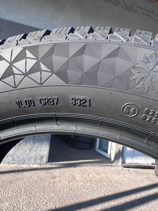 Нова Арктична зима 225/55 R17 CONTINENTAL VIKINGCONTACT 7
