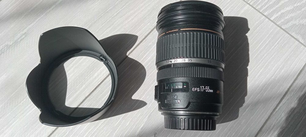ТОП набір фотографа. Камера Canon EOS 77D, об'єктив EFS 17-55 2.8 USM