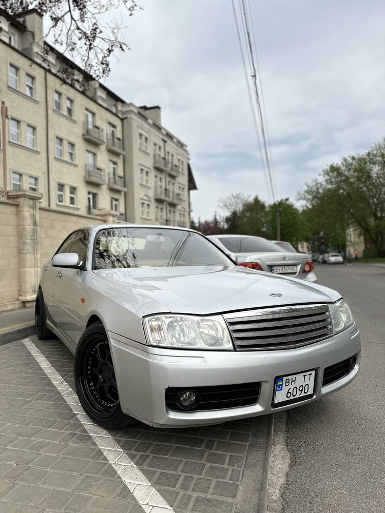 Nissan Gloria / Cedric Y34