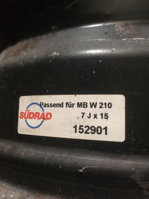 4 jantes mais 3 jantes mais 4 peneus razoaveis