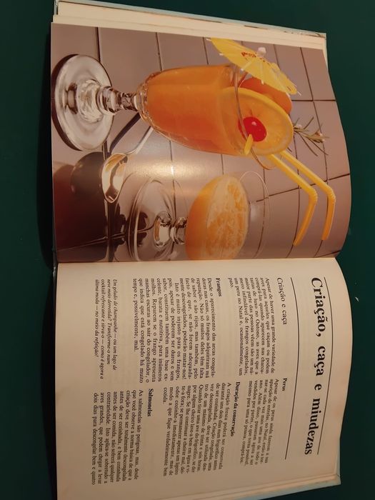 Livro “Como Salvar Uma Refeição”