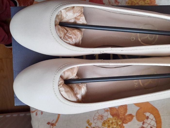 Baleriny beżowe Nowe