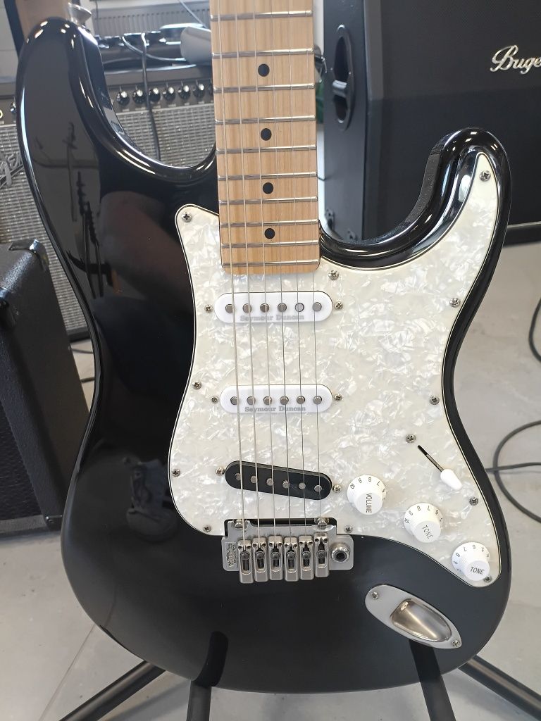 Gitara Washburn Silwerado USA