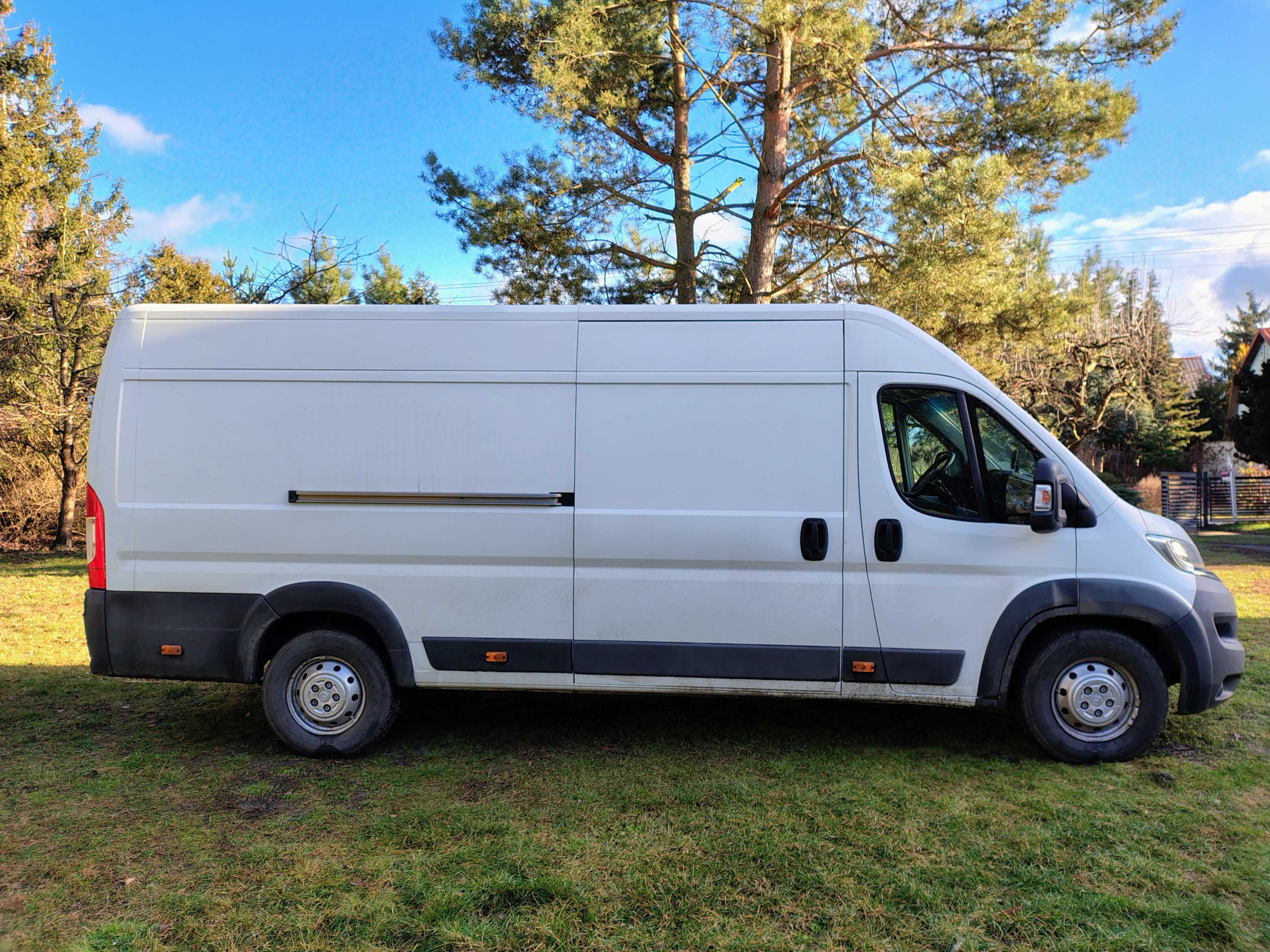 PRZEPROWADZKI Usługi Transportowe