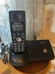 Telefon stacjonarny Panasonic KX-TG7100 bezprzewodowy