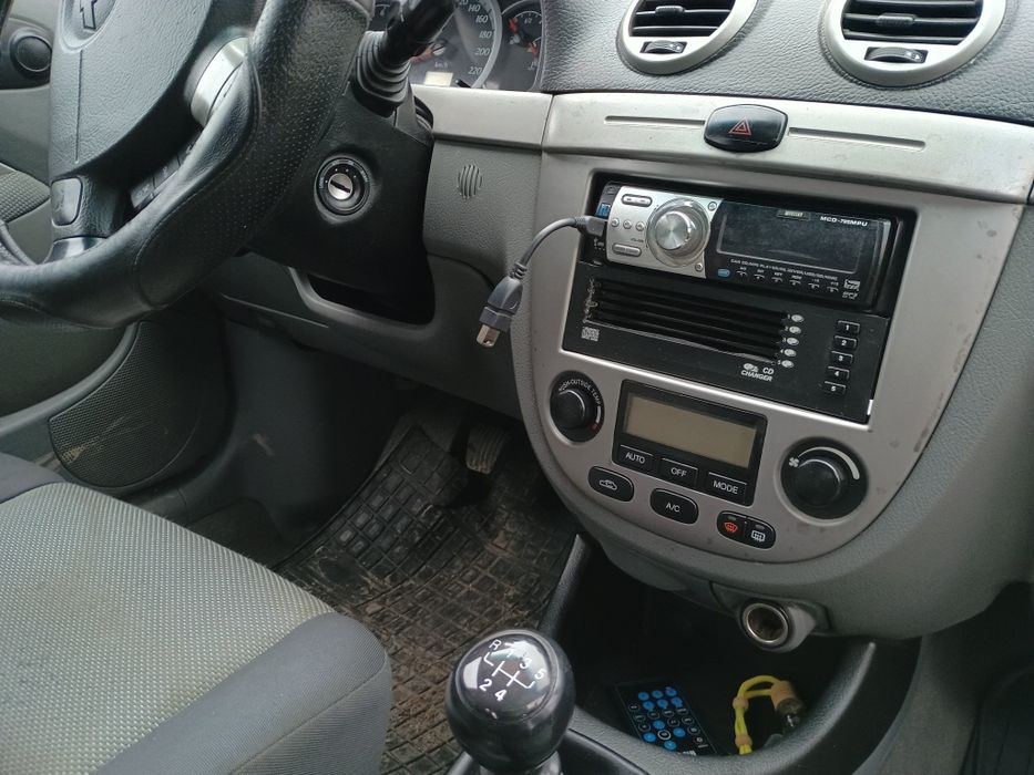 Chevrolet Lacceti 1.8 газ бензин