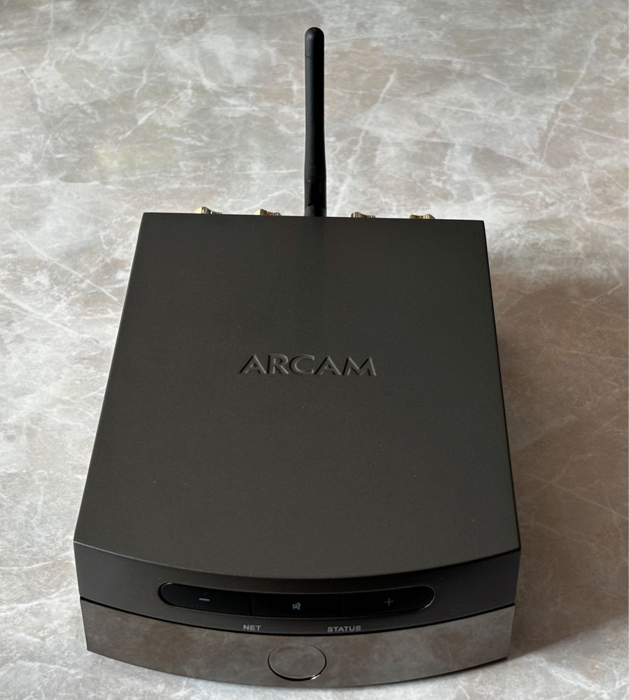 Streamer ze wzmacniaczem MQA Arcam Solo Uno KEF Q350