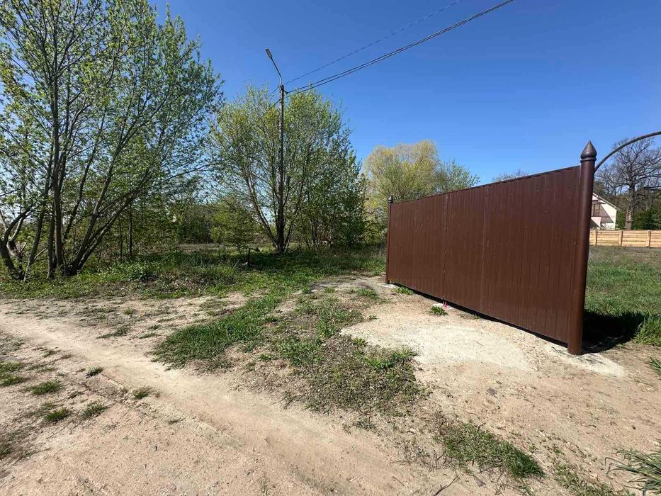 Продам земельну ділянку 10 сот в смт Ворзель, вул. Мічуріна!