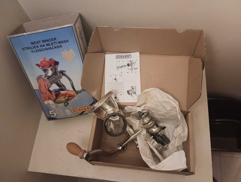 NOVO Picador de Carne Manual Porkert nº 5 - Nunca Usado