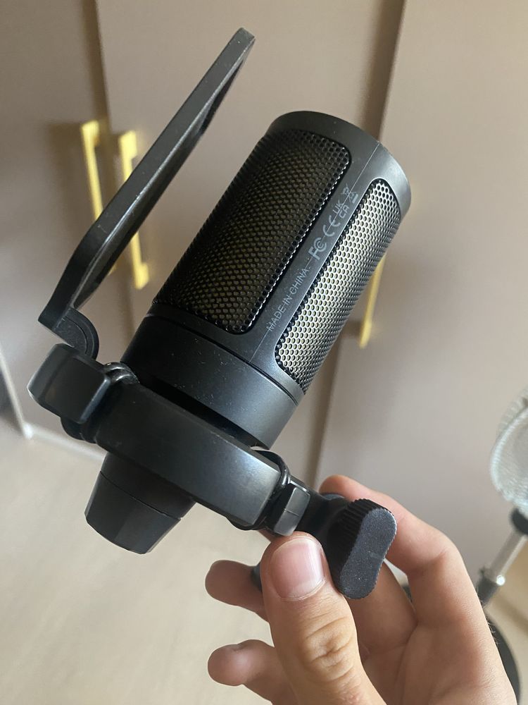 Мікрофон Ampligame A6V