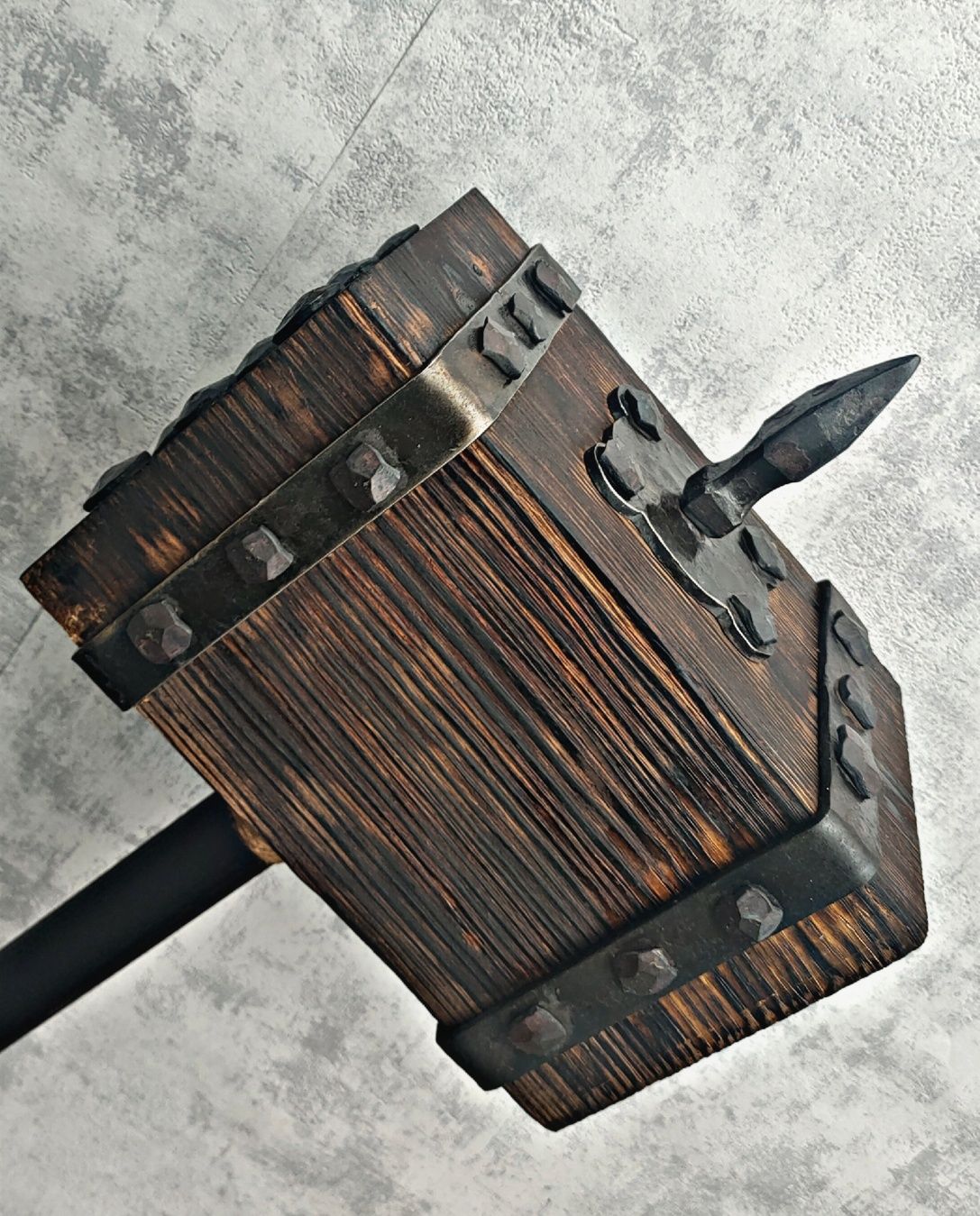 Młot kuty metal+drewno