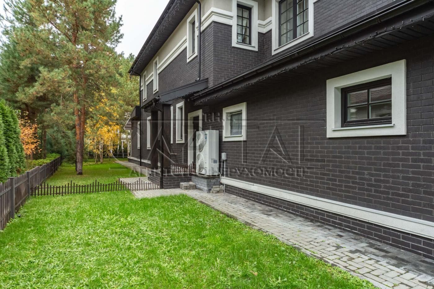 Аренда Дом, Лебедевка, Коттеджный городок "Riviera Village"