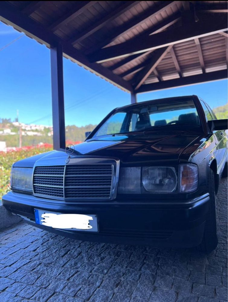 Mercedes Benz  190D