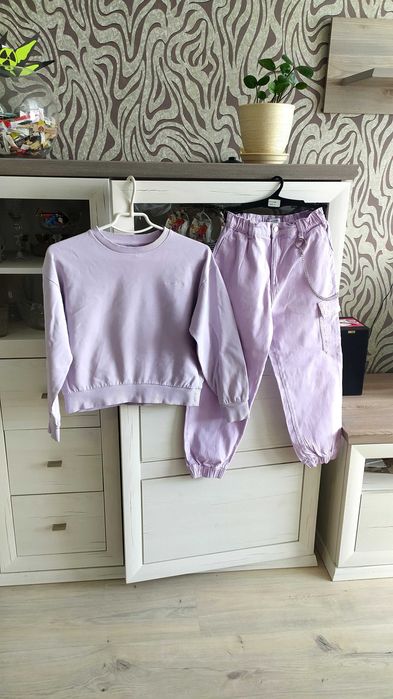 Костюм світшот і штани Reserved на дівчинку 146-152 см