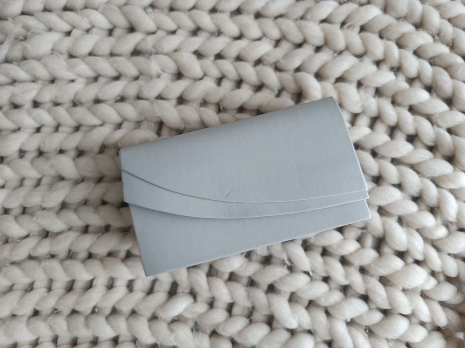 Torebka kopertówka szara