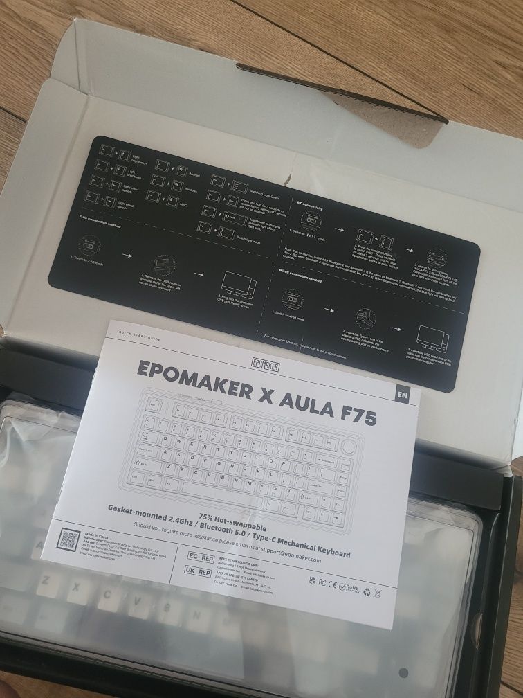 Klawiatura mechaniczną podświetlaną nowa