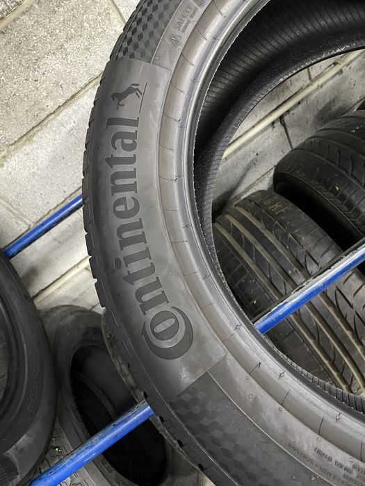Зимові шини 255/50 R19 (109V) CONTINENTAL