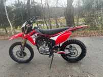 Cross GST 150 asix defender, prawie nowy