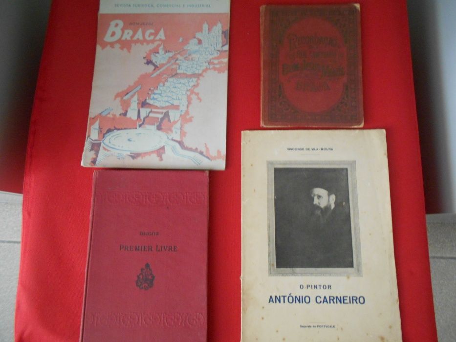 5 livros RAROS e ANTIGOS versando sobretudo sobre a cidade de Braga.