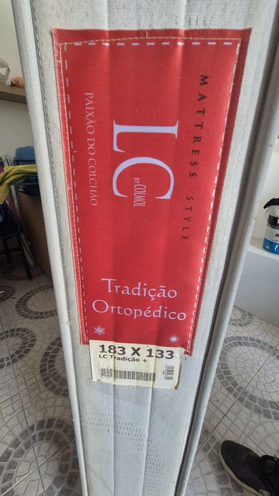 Vendo dois colchoes usados